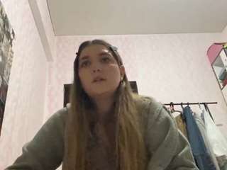 Emma live cam preview