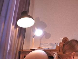 AnnelleWashup live webcam show