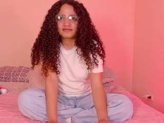 dahliabrowniee