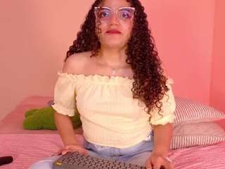dahliabrowniee's live room