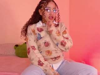 dahliabrowniee
