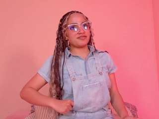 dahliabrowniee