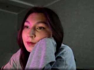 DorineWember live cam
