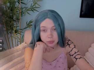 dragonflya Live Webcam on CamSoda
