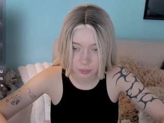 DragonFlya live webcam show