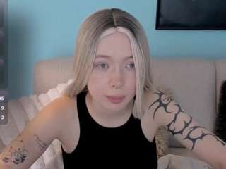 DragonFlya live webcam show