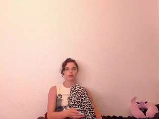 elenorawillinghurst's live room