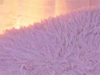 lana-moont live cam preview