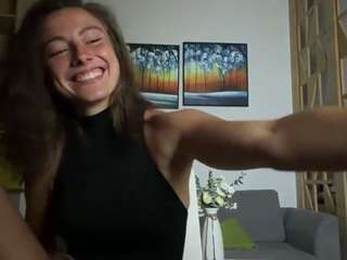 Marjorynurthen's cam show statistics and live stream