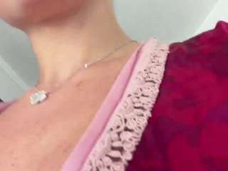 marjorynurthen Live Webcam on CamSoda