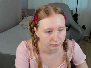 tinylili live webcam show