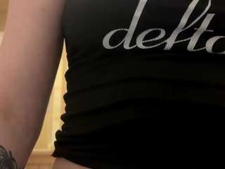 CherryAsad on CamSoda