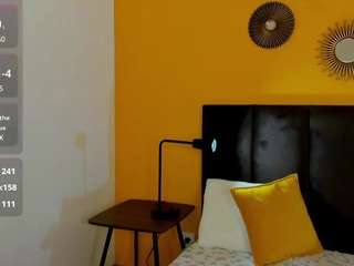 DaleGomez live cam preview