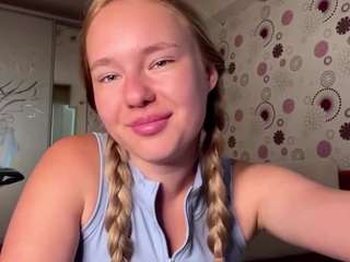 mitsukocromeans live webcam show