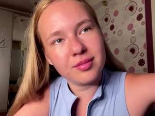 mitsukocromeans live webcam show