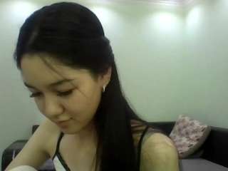 RobbinKlun live webcam show