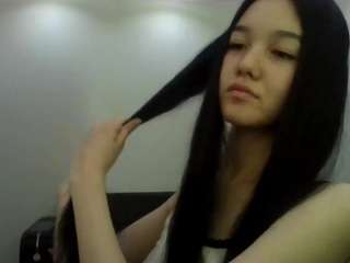 RobbinKlun live webcam show