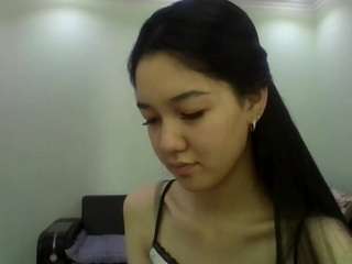 RobbinKlun live webcam show