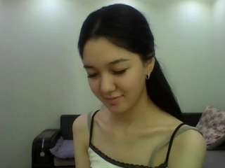 RobbinKlun live webcam show