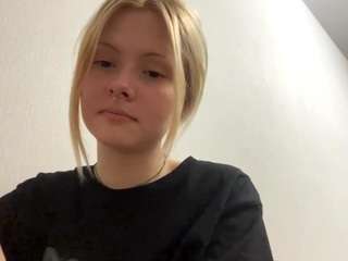 zenamelodia live webcam show