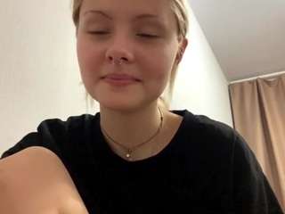 zenamelodia's live room