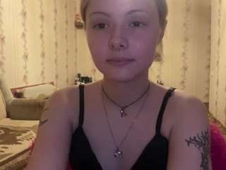 ZenaMelodia live webcam show