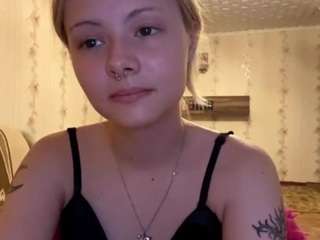 ZenaMelodia live webcam show