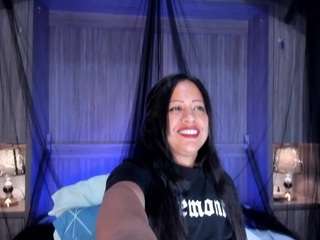 alliebennet's live room