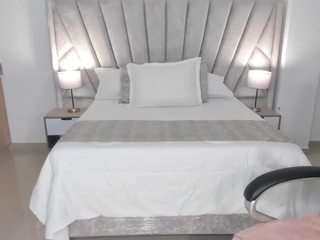 emmaa-walker's live room