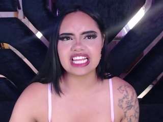 sweetbloomcs live webcam show
