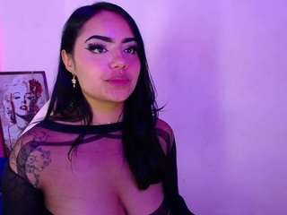 sweetbloomcs live webcam show