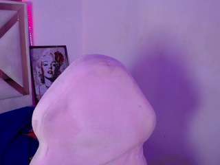 sweetbloomcs live webcam show