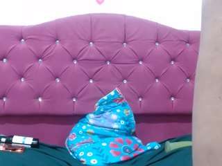 valentinarich live cam — ass clapping, blowjob, brown eyes