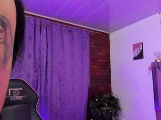 cheerry-tay Sex Cam Show