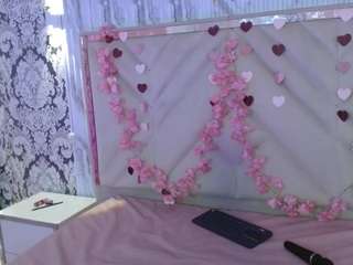 cheerry-tay live webcam show