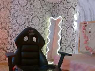 cheerry-tay live webcam show
