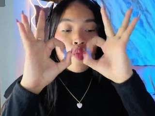penelope-tay live webcam show