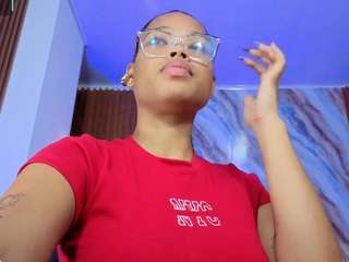 penelope-tay live webcam show