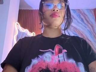 penelope-tay live webcam show
