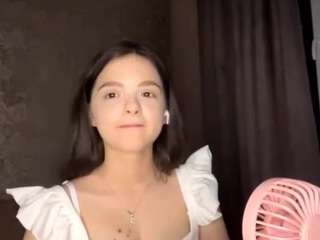 almedapotthast live profile
