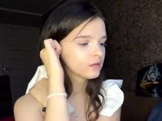 Sophie live webcam show