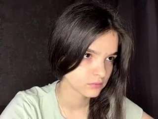 le modèle almedapotthast est en webcam porno dans un show sur le site camsoda, il possède les tags suivants: ahegao,sex toys,nature,no drinking,no smoking,normal,oil,pov,public,role play,skinny,naked,smoking,solo,solo show,spank,spanking,striptease,tease,twerk