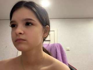 Sophie live cam preview