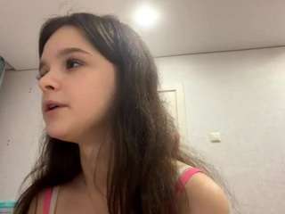 Sophie live cam preview