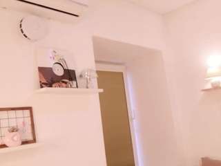 EllaNocturne live cam preview
