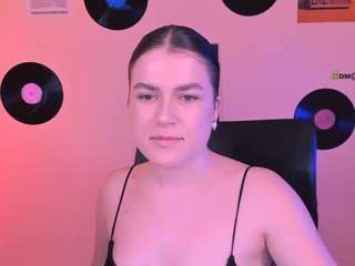 emma-dark