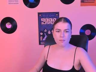 emma-dark