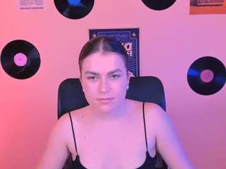 emma-dark