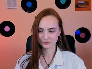 emma-dark