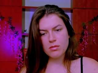 emma-dark